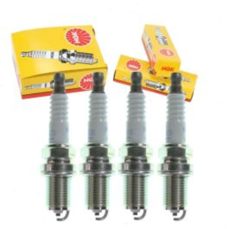 4 pc NGK Standard Spark Plugs for 2003-2005 Dodge SX 2.0 2.0L L4