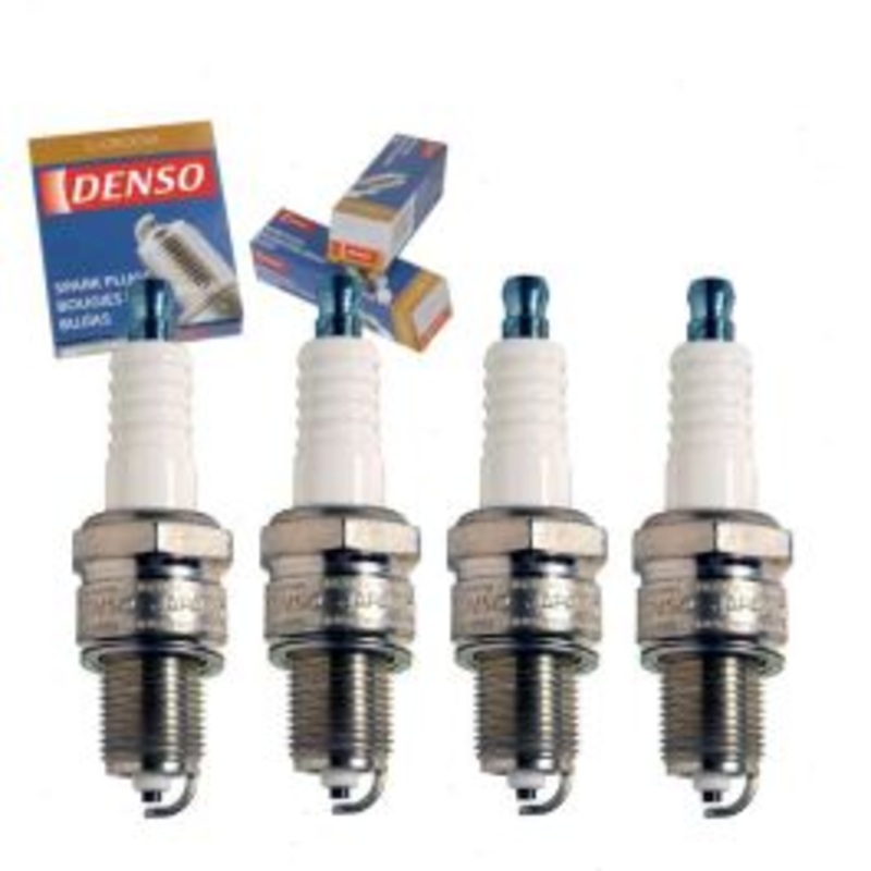 4 pc DENSO Standard U-Groove Spark Plugs for 1984-1989 Bertone X-1 9 1.5L L4