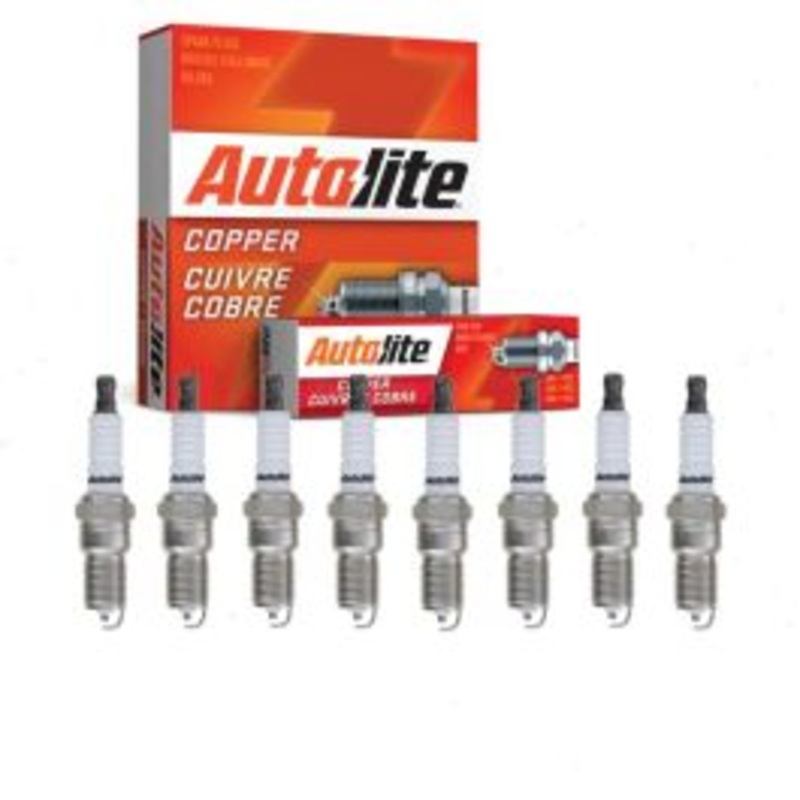 8 pc Autolite Copper Core Spark Plugs for 2002-2003 Workhorse FasTrack FT1802 5.7L V8
