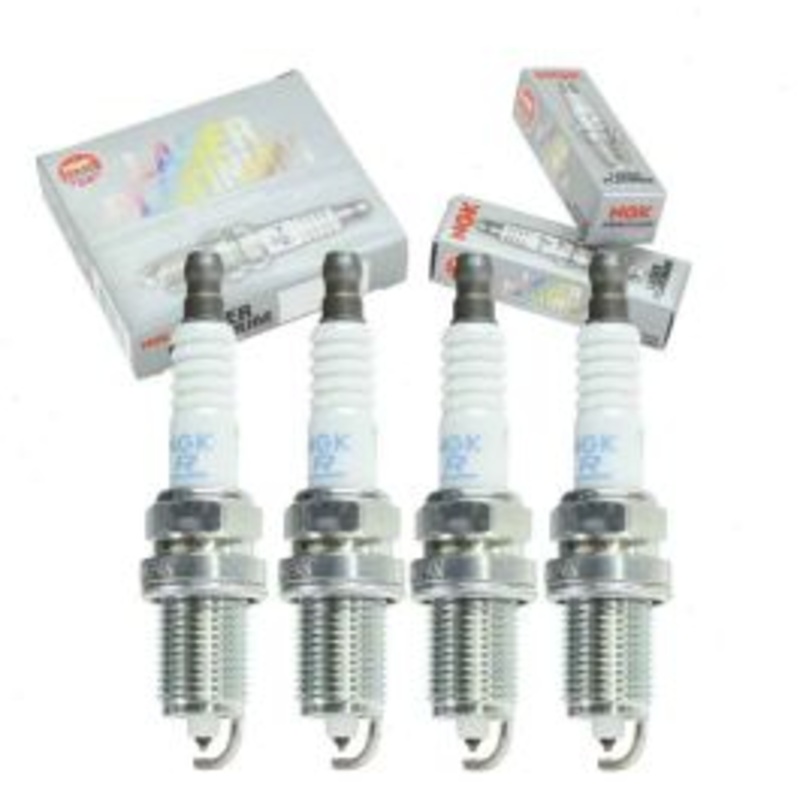 4 pc NGK Laser Platinum Spark Plugs for 1997-1999 Acura CL 2.2L 2.3L L4