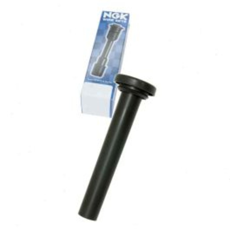 NGK Ignition Coil Boot for 2002-2004 Isuzu Axiom 3.5L V6