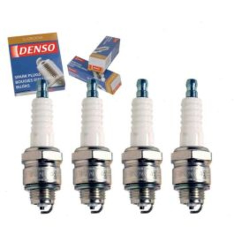 4 pc DENSO Standard U-Groove Spark Plugs for 1968-1971 International M1100 2.5L 3.2L L4