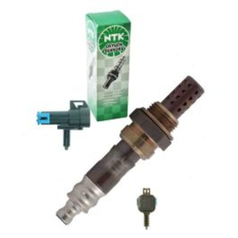 NGK NTK Upstream Right Oxygen (O2) Sensor for 2006 Isuzu Ascender 5.3L V8