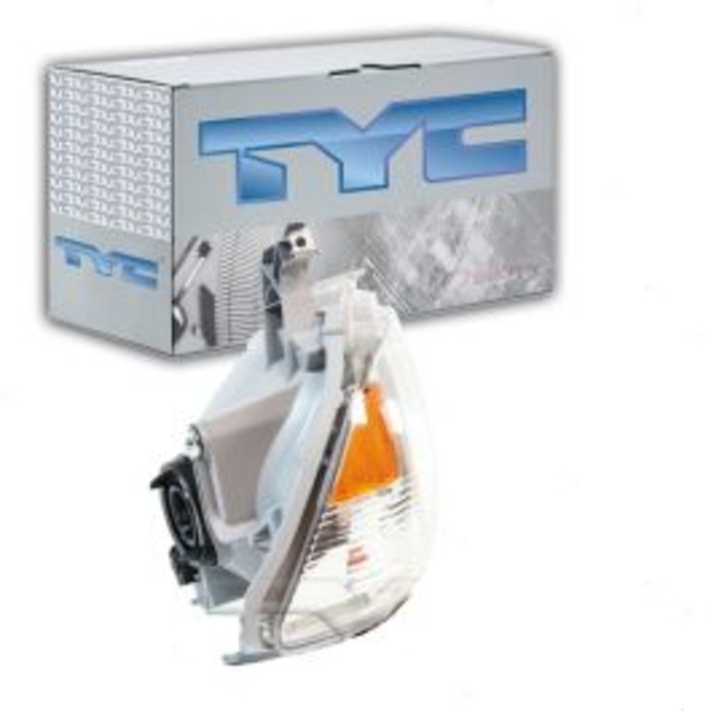 TYC Left Headlight Assembly for 2005-2011 Toyota Tacoma
