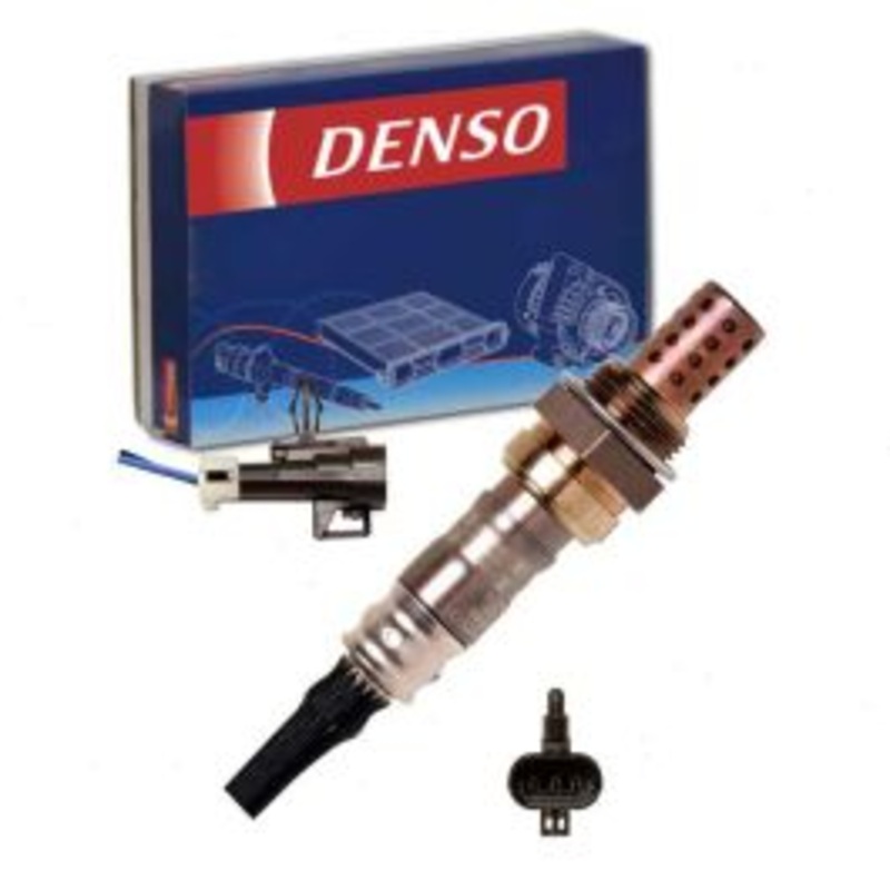 DENSO Upstream Oxygen (O2) Sensor for 1995 Chevrolet Tahoe 5.7L V8