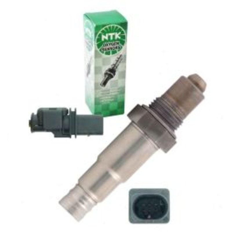NGK NTK Upstream Right Air Fuel Ratio Sensor for 2008-2011 Mercedes-Benz ML550 5.5L V8