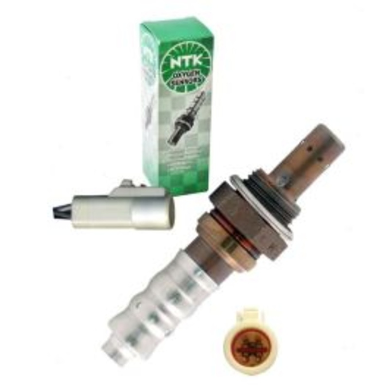 NGK NTK Upstream Right Oxygen (O2) Sensor for 2005-2008 Ford E-150 4.6L 5.4L V8