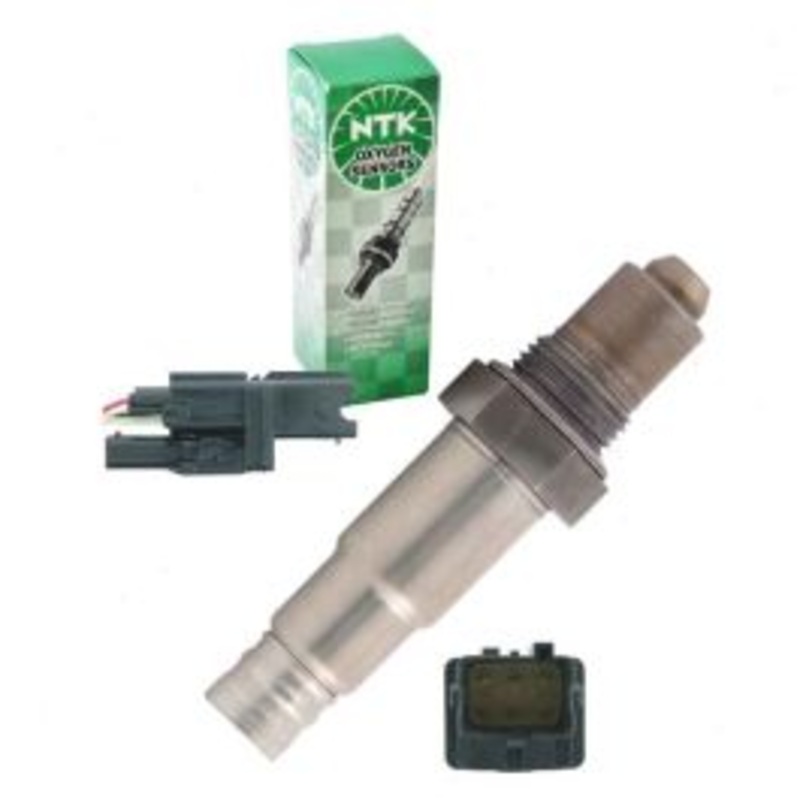 NGK NTK Upstream Left Air Fuel Ratio Sensor for 2005-2006 Nissan Frontier 4.0L V6