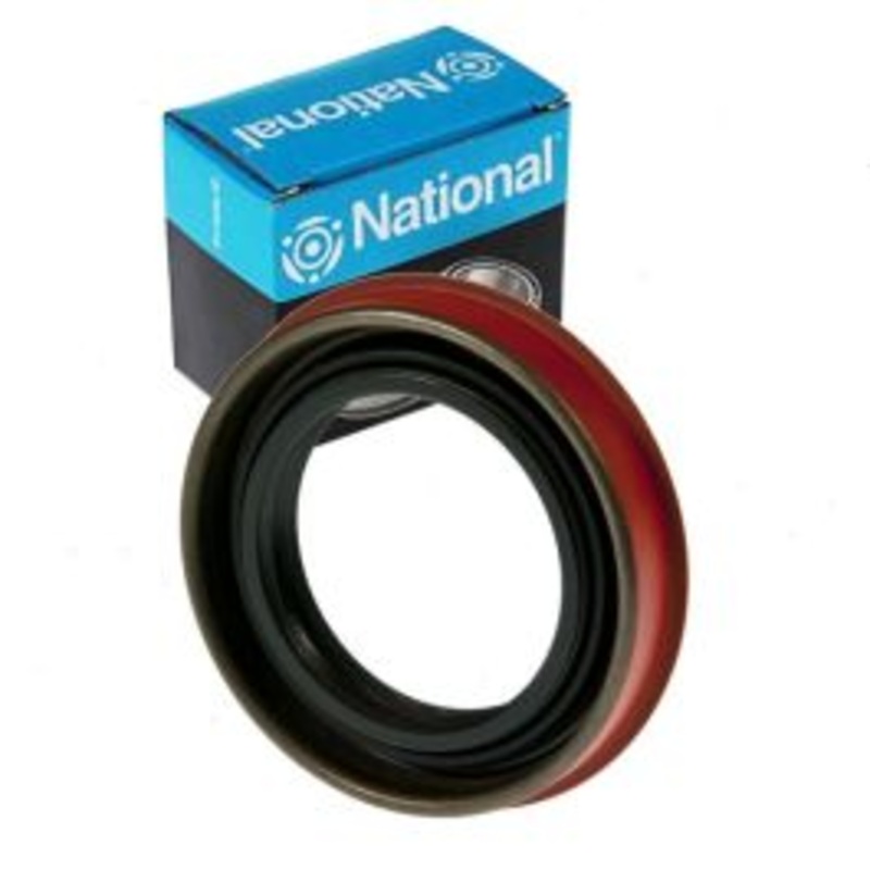 National Front Outer Differential Pinion Seal for 2003-2009 Hummer H2