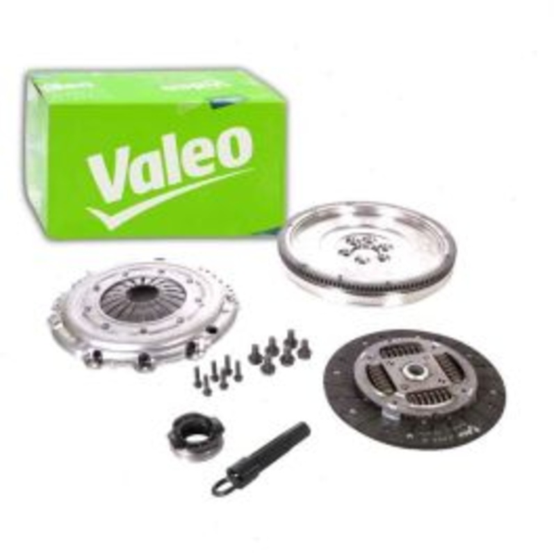 Valeo Clutch Kit for 1999-2005 Volkswagen Jetta 1.8L 1.9L L4