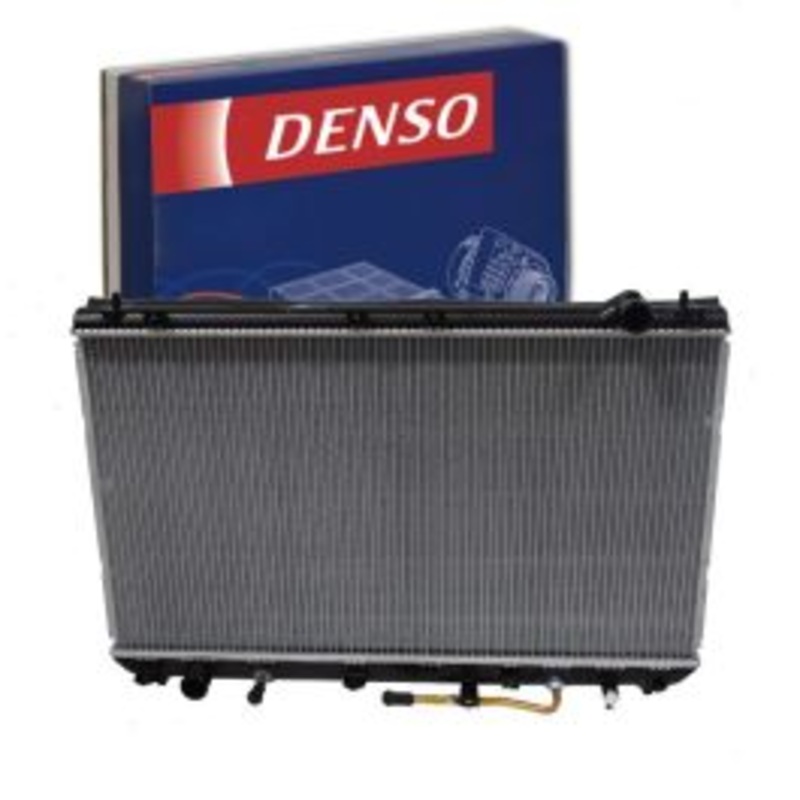 DENSO Radiator for 1999-2001 Toyota Camry 3.0L V6